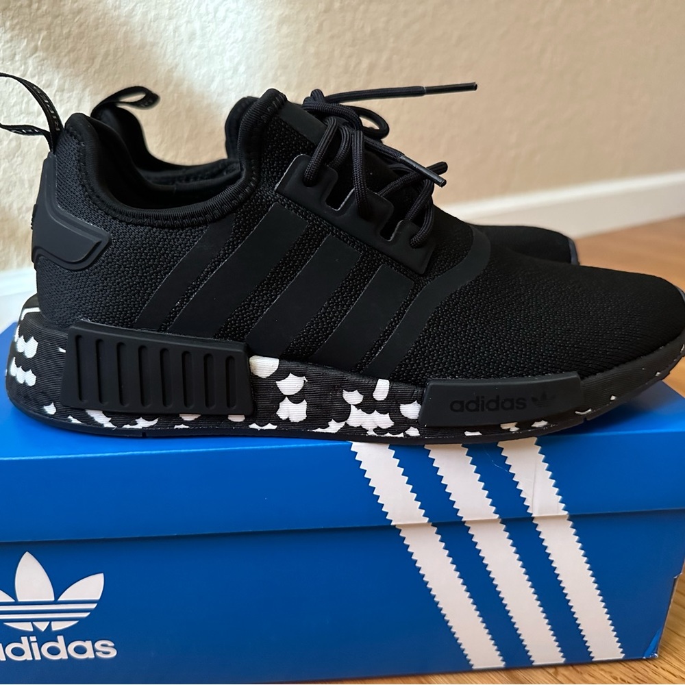 Adidas Unisex